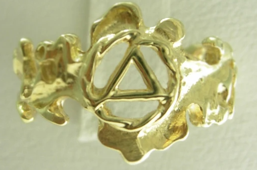 14k Gold, AA Symbol Ring with a Leaf Style Design - Click Image to Close